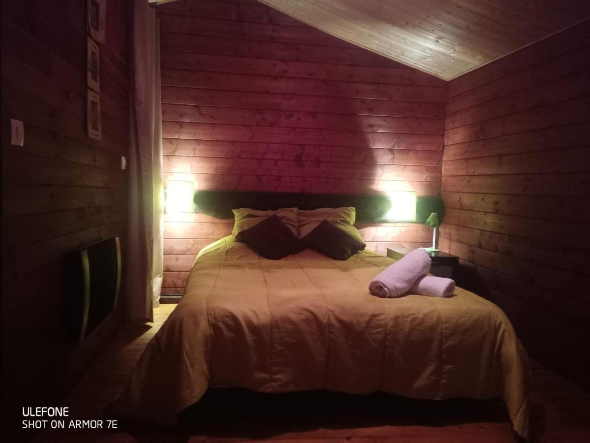 "Le Maloya" Chalets Independants -Chambre Balneo - Relais Motards Лакон Экстерьер фото