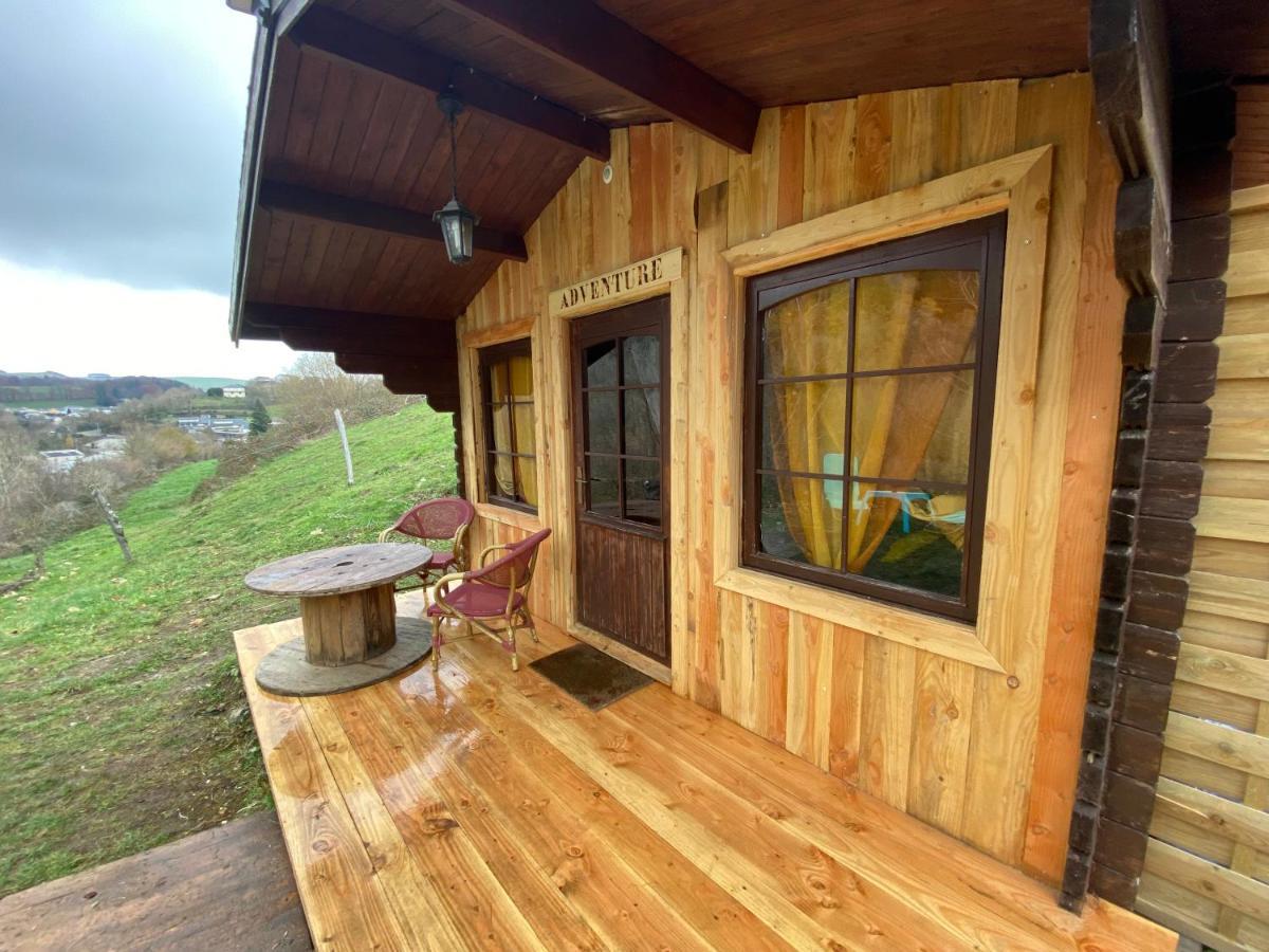 "Le Maloya" Chalets Independants -Chambre Balneo - Relais Motards Лакон Экстерьер фото