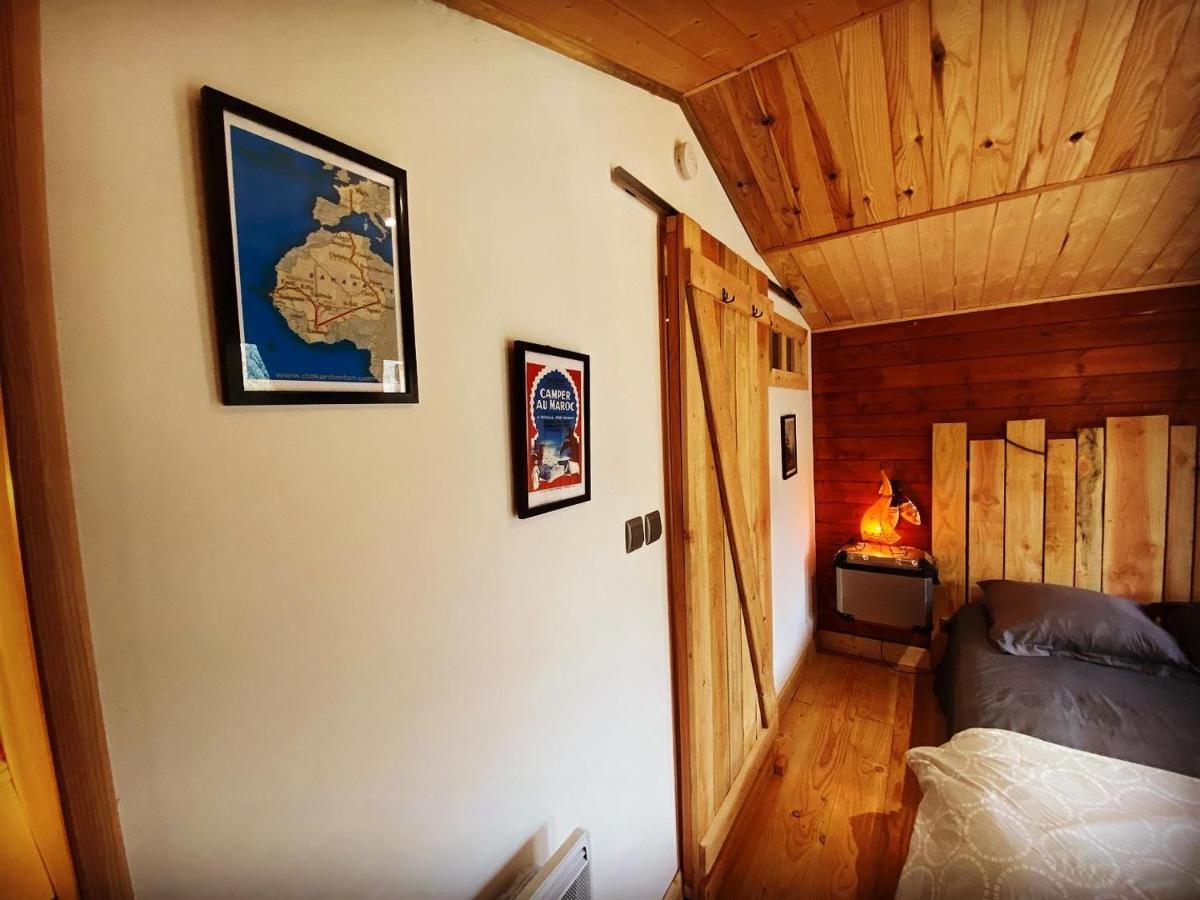 "Le Maloya" Chalets Independants -Chambre Balneo - Relais Motards Лакон Экстерьер фото