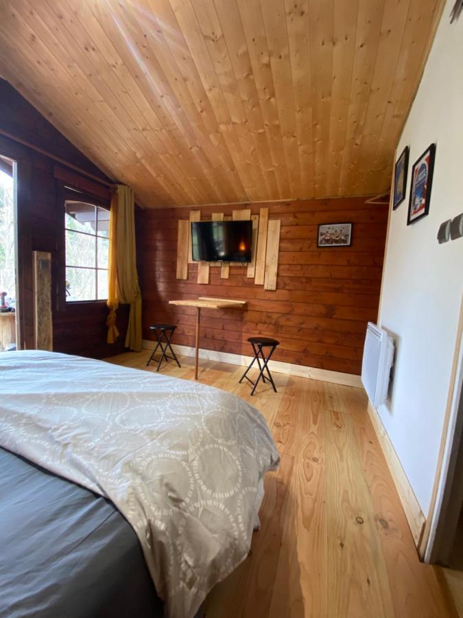 "Le Maloya" Chalets Independants -Chambre Balneo - Relais Motards Лакон Экстерьер фото
