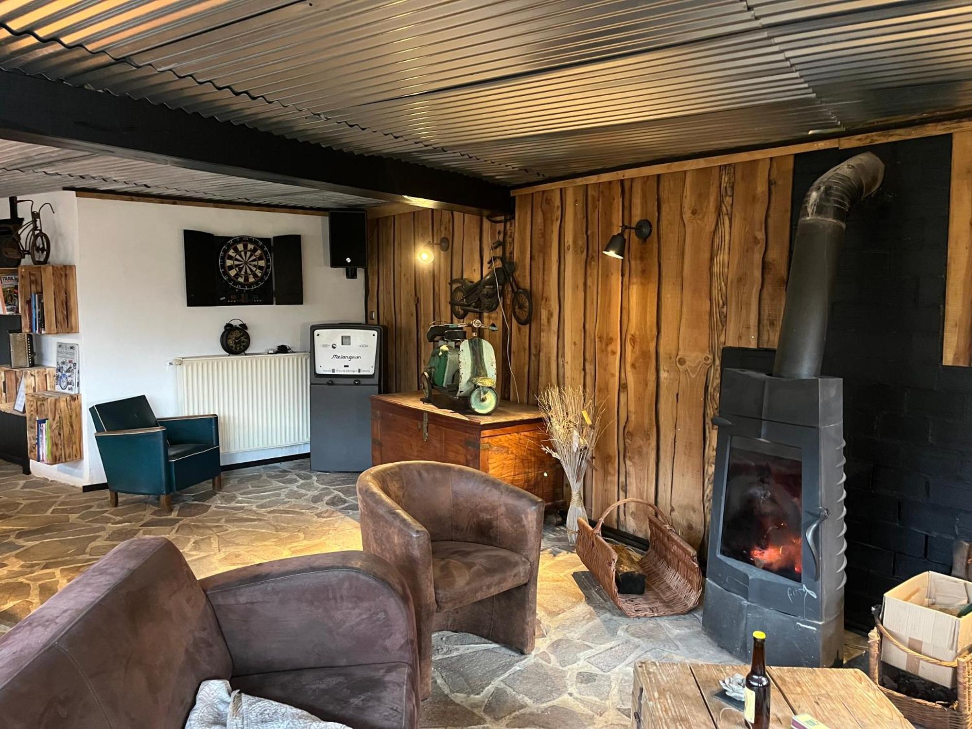 "Le Maloya" Chalets Independants -Chambre Balneo - Relais Motards Лакон Экстерьер фото